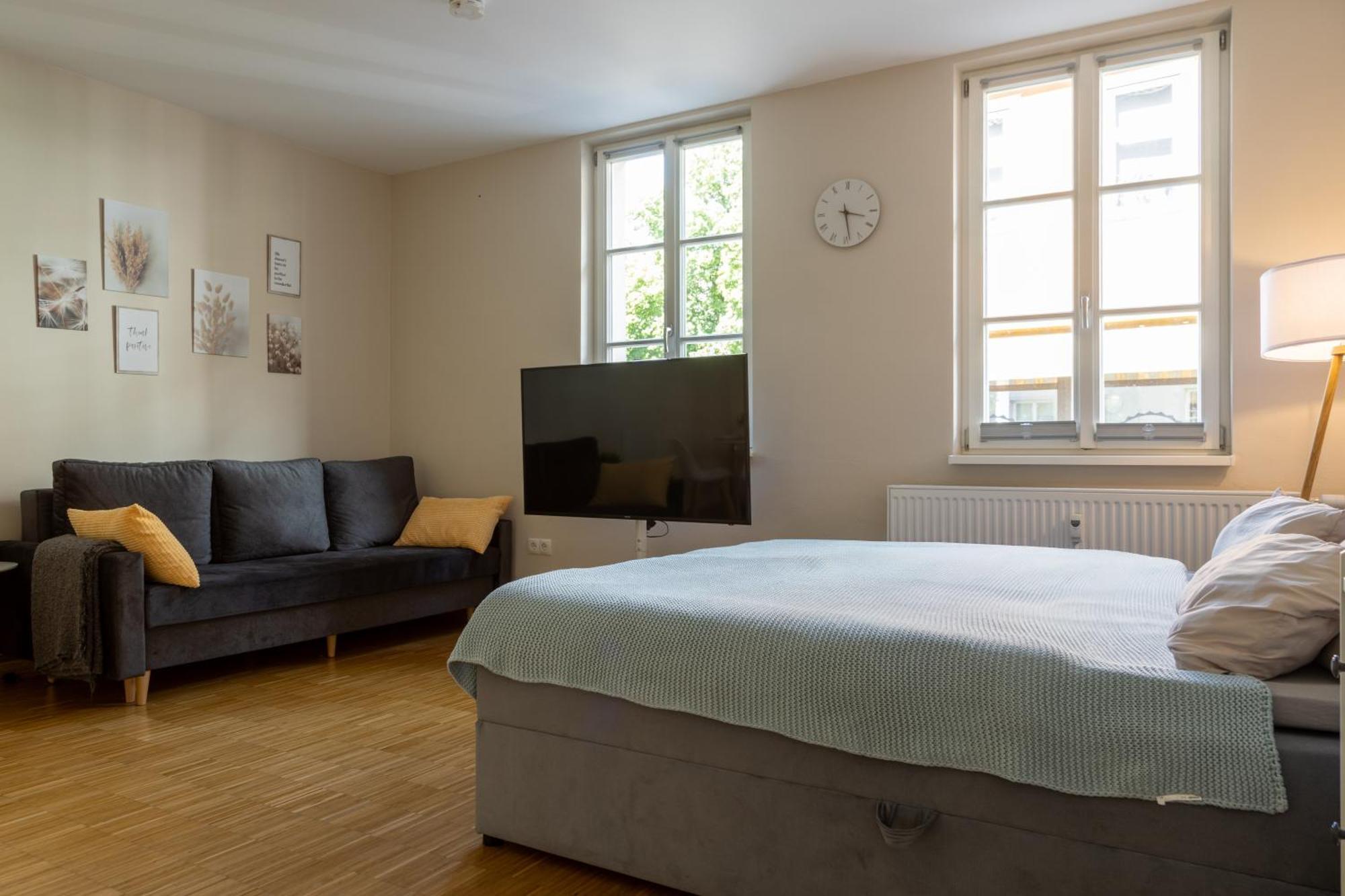 Ein Gemuetliches Mit Netflix Im Zentrum Bahnhofsnaehe Appartement Cobourg